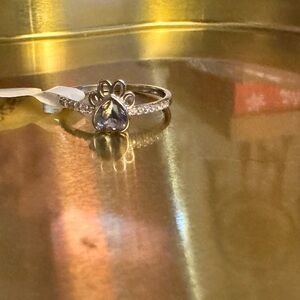 Elegant Silver and Blue Teardrop Ring